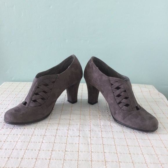 aerosoles heel rest booties
